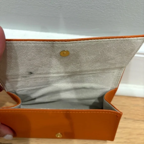 Tory Burch Vibrant Orange Sunglasses Case - Picture 4 of 4